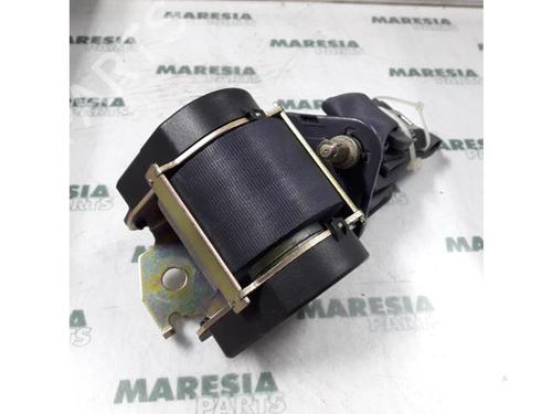 rear-right-seatbelt-renault-espace-iii-je0_-1996-1997-1998-1999-2000-2001-2002-31402275 main image