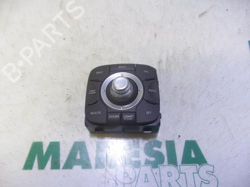 Afficheur RENAULT LAGUNA II (BG0/1_) 2.0 16V (BG00, BG0K, BG0P, BG0W) (135 hp) 31509558