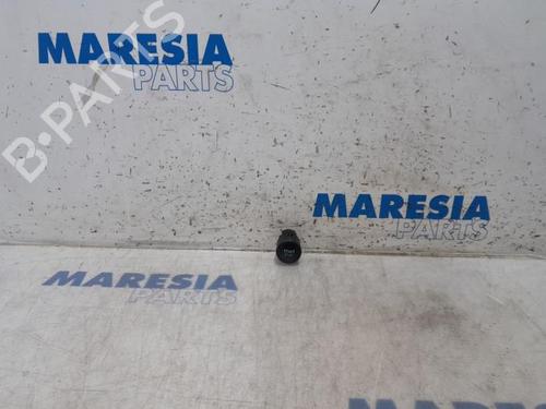 Used Switch RENAULT SCÉNIC III (JZ0/1_) 1.4 16V (JZ0F, JZ1V) (131 hp) 31417587