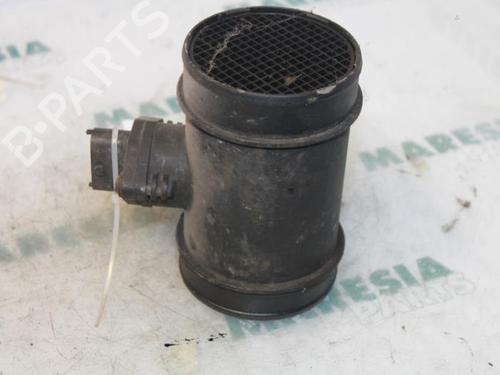 Used Mass air flow sensor FIAT DUCATO Bus (244_) 2.8 JTD (128 hp) 31429104