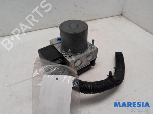 Used ABS pump PEUGEOT 3008 I MPV (0U_) 1.6 THP (156 hp) 31484989