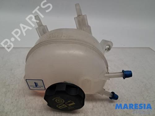 Used Expansion tank Expansion tank FIAT 500e (332_) Elektro 3+1 (FA1) (118 hp) 36280609 36280609