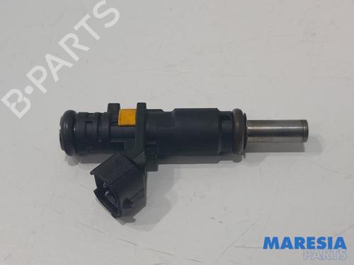 Used Injector PEUGEOT 3008 I MPV (0U_) 1.6 VTi (120 hp) 31431231
