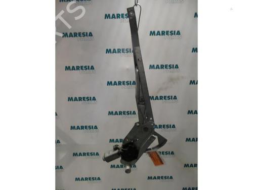 Used Front right window mechanism Front right window mechanism RENAULT MEGANE I Cabriolet (EA0/1_) 1.6 16V (EA04, EA0B, EA11, EA1J) (107 hp) 31450363 31450363
