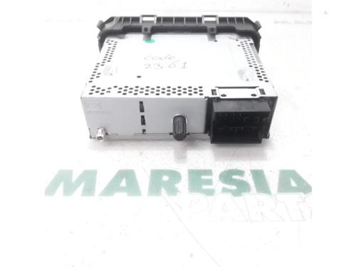 Radio RENAULT TWINGO II (CN0_) 1.2 16V (CN04, CN0B) | BP31503488E6