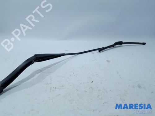 vindspejlsviskerarm-renault-trafic-iii-van-fg_-2014-31442159 main image