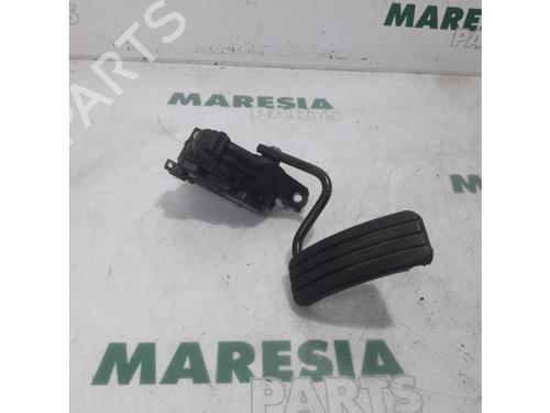 Used Electronic module RENAULT ESPACE IV (JK0/1_) 2.0 dCi (JK02, JK03) (131 hp) 31413108