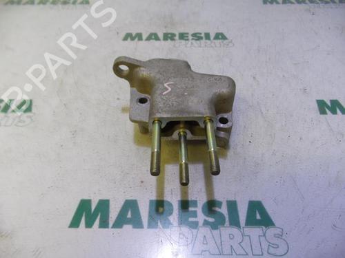 gearbox-mount-fiat-punto-188_-1999-2000-2001-2002-2003-2004-2005-2006-2007-2008-2009-2010-2011-2012-31505990 main image