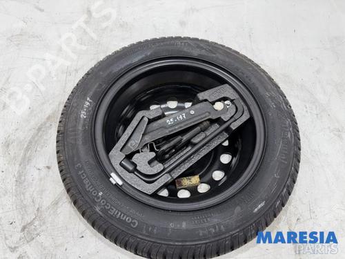 Used Jack Kit PEUGEOT 107 (PM_, PN_) 1.0 (68 hp) 31515874