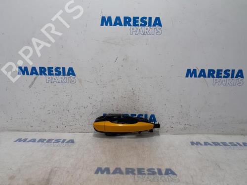 Used Front right exterior door handle Front right exterior door handle PEUGEOT 208 II (UB_, UP_, UW_, UJ_) 1.2 PureTech 100 (101 hp) 31393579 31393579