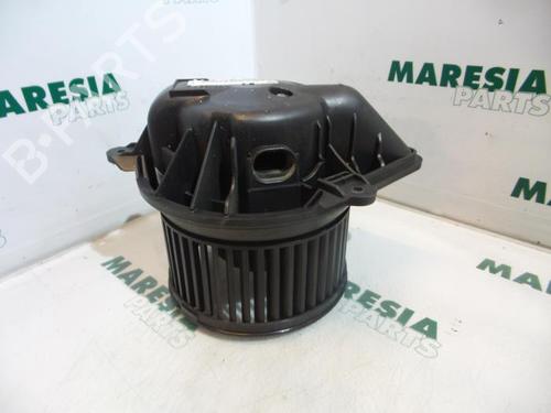 Used Heater blower motor RENAULT MASTER II Bus (JD) 2.2 dCI 90 (JD0G, JD0N, JD1N) (90 hp) 31410840