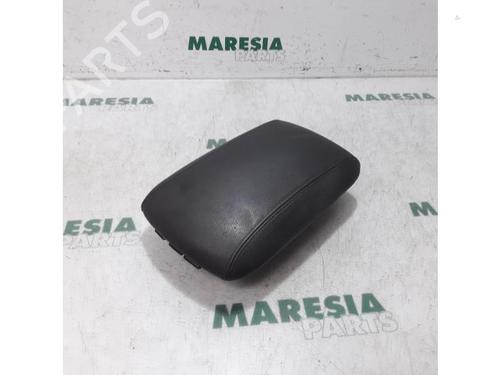 Used Armrest / Center console CITROËN C6 (TD_) 2.7 HDi (204 hp) 31517548