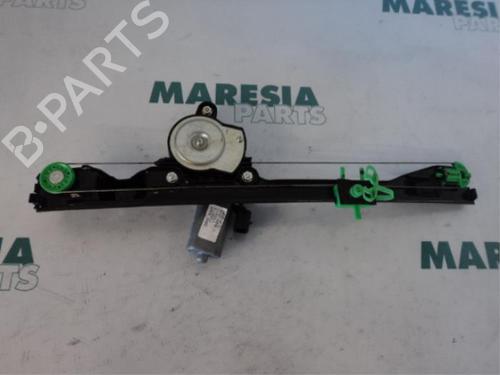 Used Front right window mechanism FIAT PUNTO (188_) 1.2 60 (188.030, .050, .130, .150, .230, .250) (60 hp) 31452635