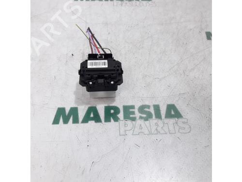 Used Electronic sensor RENAULT CLIO IV (BH_) 0.9 TCe 90 (BHNF, BHMA, BHMH, BHJK, BHJR) (90 hp) 31449087