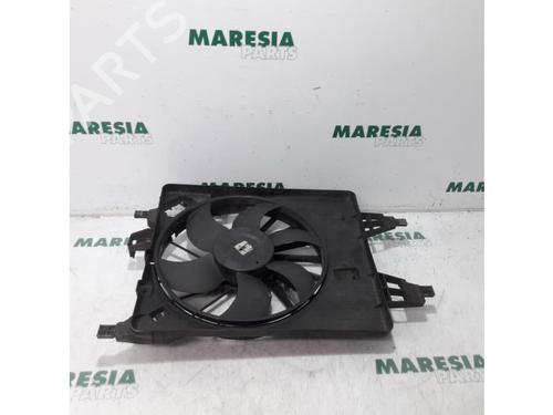 rr-renault-kangoo-express-fw01_-2008-31505939 main image