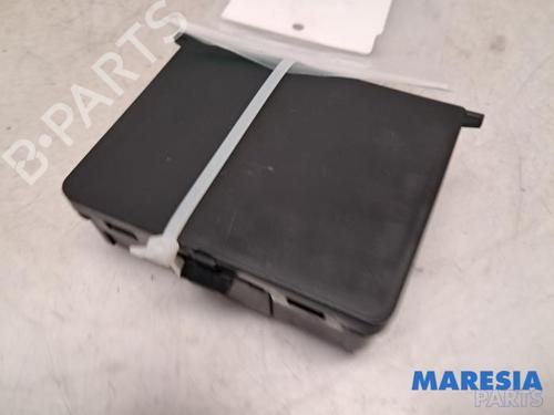 Used Electronic module CITROËN C4 Grand Picasso II (DA_, DE_) 1.2 THP 130 (130 hp) 31400931