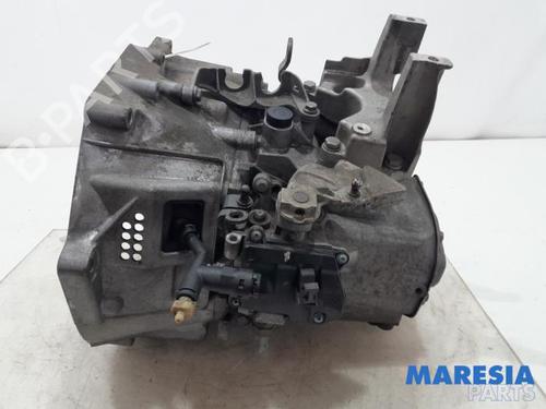 Gearbox CITROËN C5 III (RD_) 1.6 THP 155 (RD5FV8, RD5FNA) | BP31391268M3