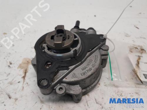 Used Vacuum pump CITROËN C3 III (SX) 1.2 THP 110 (SXHNPS, SXHNZT, SXHNZ6) (110 hp) 31402347