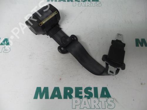 Used Rear center seatbelt RENAULT CLIO II (BB_, CB_) 1.6 16V (BB01, BB0H, BB0T, BB14, BB1D, BB1R, BB2KL, BB3G... (107 hp) 31384931