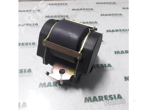 Sikkerhedssele foran venstre RENAULT ESPACE III (JE0_) 2.2 12V TD (JE0E, JE0H, JE0P) (113 hp) 31507810