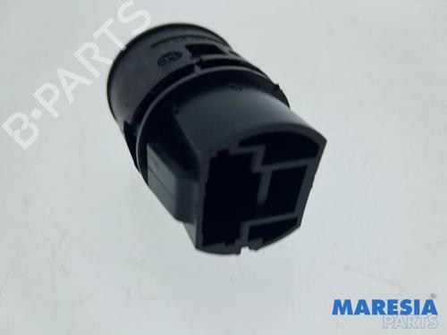 Switch RENAULT ZOE Hatchback Van (BFM_) Electric (BFME) | BP38105574I30 - Image 3