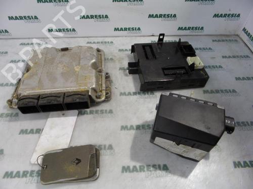 Used Engine control unit (ECU) RENAULT LAGUNA II Grandtour (KG0/1_) 1.9 dCi (KG0G) (120 hp) 31529325