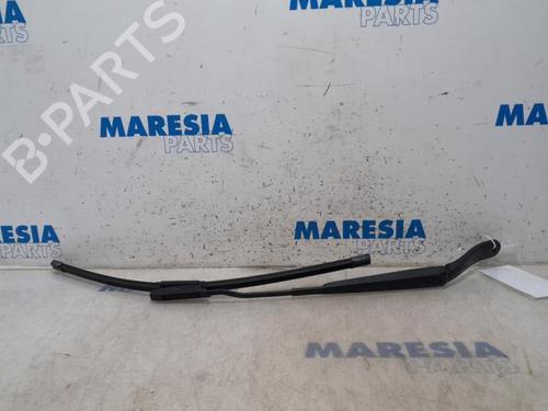 front-windshield-wiper-arm-citroen-ds3-sa_-2009-2010-2011-2012-2013-2014-2015-2016-31505967 main image