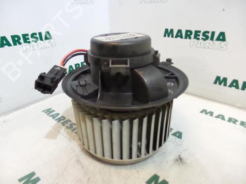 Used Heater blower motor ALFA ROMEO 147 (937_) 1.6 16V T.SPARK ECO (937.AXA1A, 937.BXA1A) (105 hp) 31388289