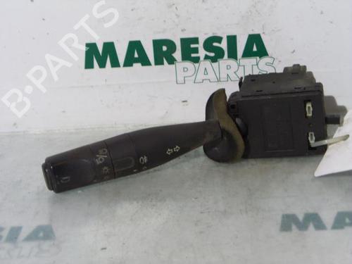 Used Steering column stalk FIAT SCUDO Van (220_) 1.6 (79 hp) 31468519