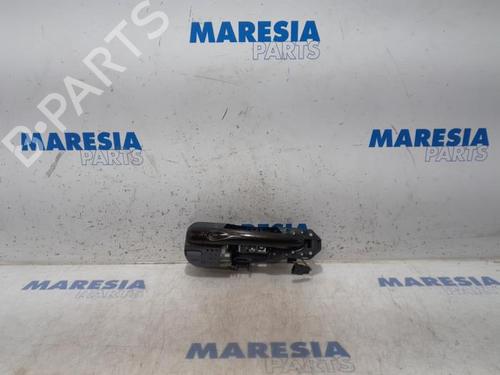 rear-right-exterior-door-handle-renault-megane-iii-grandtour-kz01-2008-2009-2010-2011-2012-2013-2014-2015-2016-31449927 main image