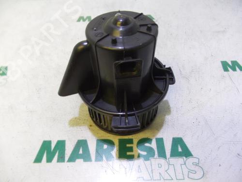 Used Heater blower motor PEUGEOT 307 (3A/C) 1.6 16V (109 hp) 31402648