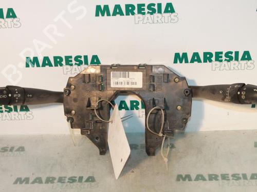 Used Switch CITROËN C4 I (LC_) 1.6 HDi (109 hp) 31413061