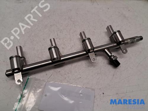 Used Injection rail ALFA ROMEO STELVIO (949_) 2.0 Q4 (949.AXA2A) (280 hp) 31435491