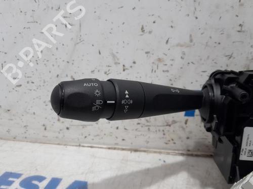 Comutador CITROËN C4 CACTUS 1.2 VTi 82 (82 hp) 31457149