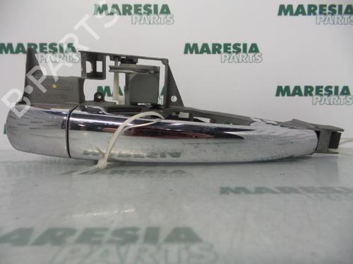rear-right-exterior-door-handle-citroen-c3-ii-sc_-2009-31417300 main image