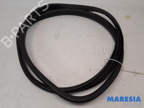 BP31525604C142 main image