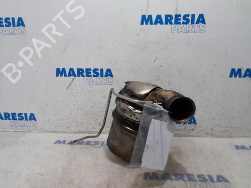 Used Particulate filter PEUGEOT 5008 (0U_, 0E_) 1.6 HDi (112 hp) 31526444