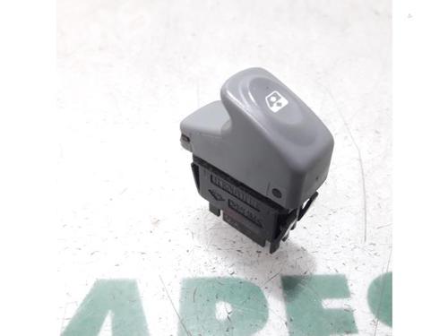 Switch RENAULT TWINGO I (C06_) 1.2 16V (C06C, C06D, C06K) | BP31433045I30