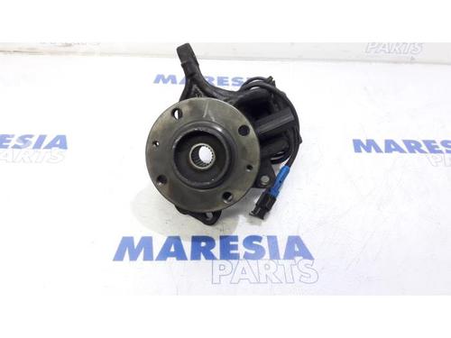 Used Right front steering knuckle CITROËN C3 II (SC_) 1.6 HDi (92 hp) 31477378