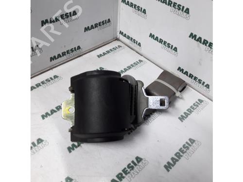 Used Rear right seatbelt RENAULT TWINGO I (C06_) 1.2 (C066, C068) (58 hp) 31534989