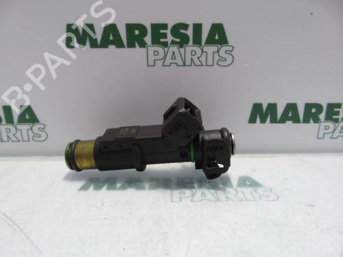 injector-peugeot-406-8b-1995-1996-1997-1998-1999-2000-2001-2002-2003-2004-2005-31525090 main image