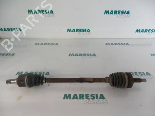 Used Left rear driveshaft RENAULT SCÉNIC I MPV (JA0/1_, FA0_) 2.0 16V RX4 (139 hp) 31525809