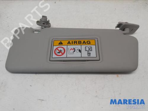 right-sun-visor-renault-clio-iv-grandtour-kh_-2012-2013-2014-2015-2016-2017-2018-2019-2020-2021-31444817 main image