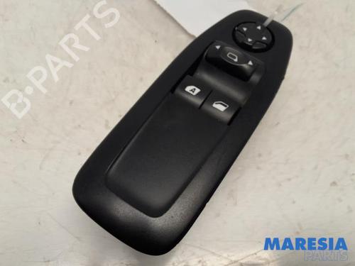 Used Switch PEUGEOT 208 I (CA_, CC_) 1.4 HDi (68 hp) 31516346