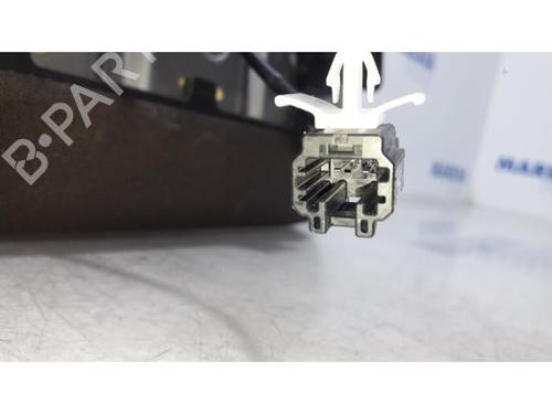 Right front seat FIAT 500 (312_) 1.2 (312AXA1A) | BP31446135C16