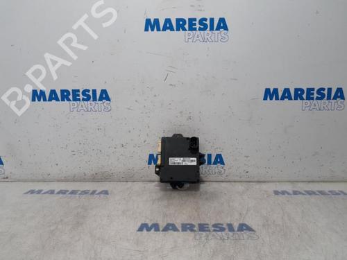 Used Electronic module RENAULT TRAFIC III Van (FG_) 1.6 dCi 90 (FGME) (90 hp) 31464707