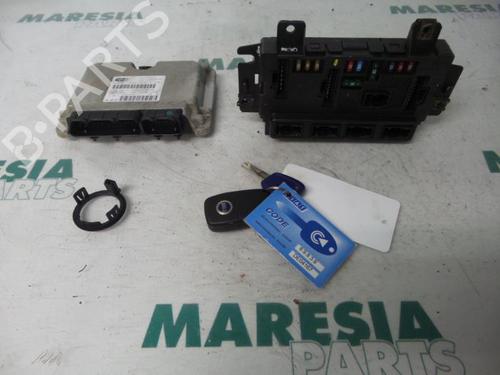 Used Engine control unit (ECU) FIAT PANDA (169_) 1.2 (169.AXB11, 169.AXB1A) (60 hp) 31502617