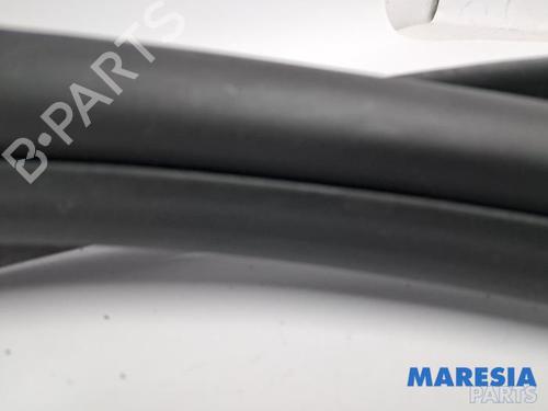 Gummiliste CITROËN C3 III (SX) 1.2 THP 110 (SXHNPS, SXHNZT, SXHNZ6) | BP33957794C142 - Image 3