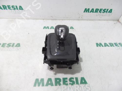 Used Gear lever PEUGEOT 3008 I MPV (0U_) 2.0 HDi Hybrid4 (163 hp) 31417012
