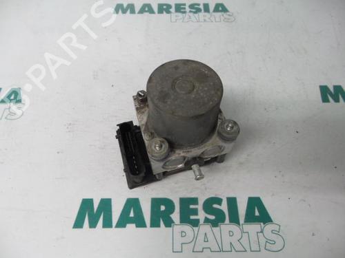 Módulo de ABS FIAT STILO (192_) 1.6 16V (192_XB1A) (103 hp) 31510238